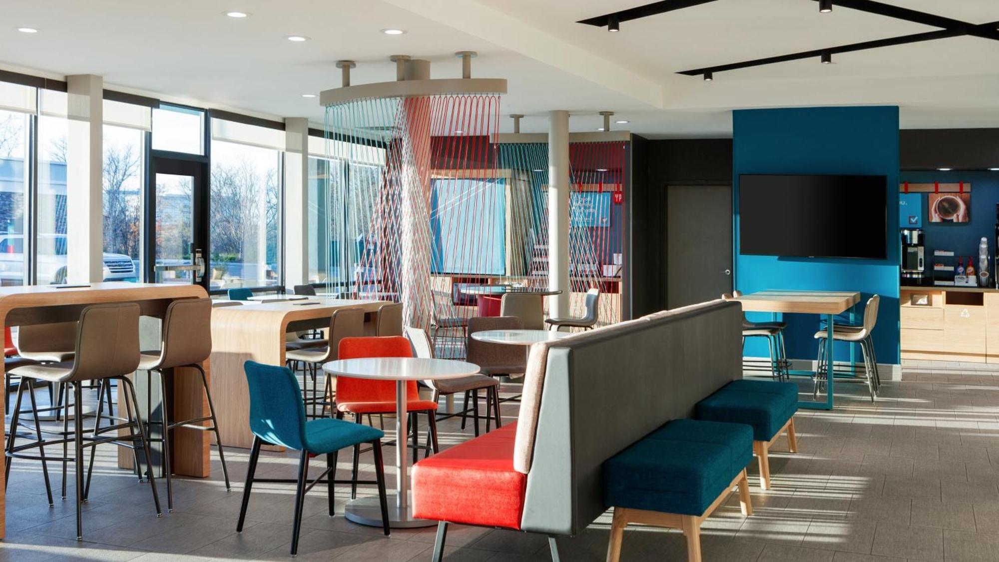 Avid Delton By Ihg