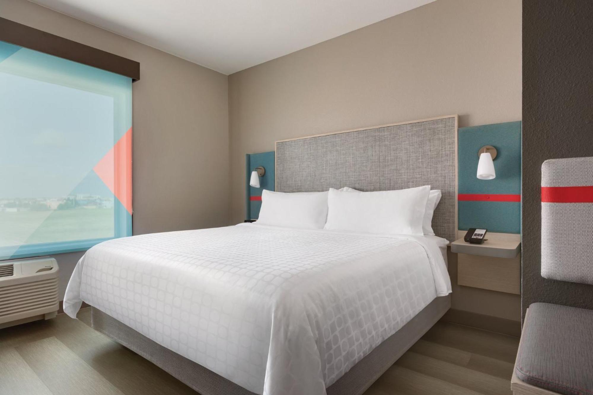 Avid Wisconsin Dells Delton By Ihg Lake Delton
